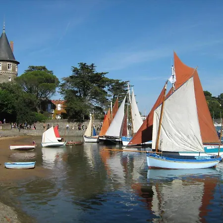 Maison De Pour 7 Dans La Haute De Nyaraló *