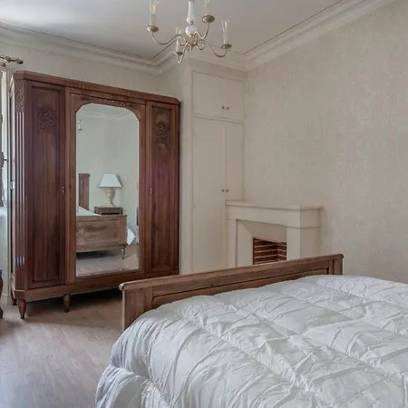 Casa de Férias Maison De Pour 7 Dans La Haute De
