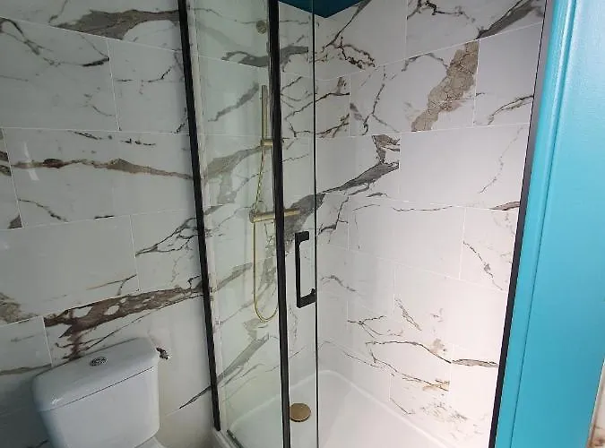 Maison De Pour 7 Dans La Haute De Nyaraló