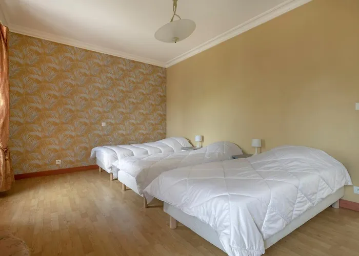 Nyaraló Maison De Pour 7 Dans La Haute De *